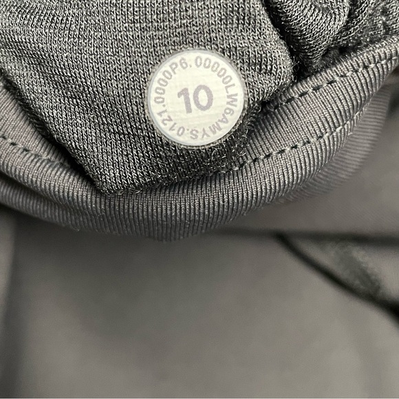 Lululemon All The Right Places Crop II *23" Grey Pants Size 10 - Picture 12 of 12